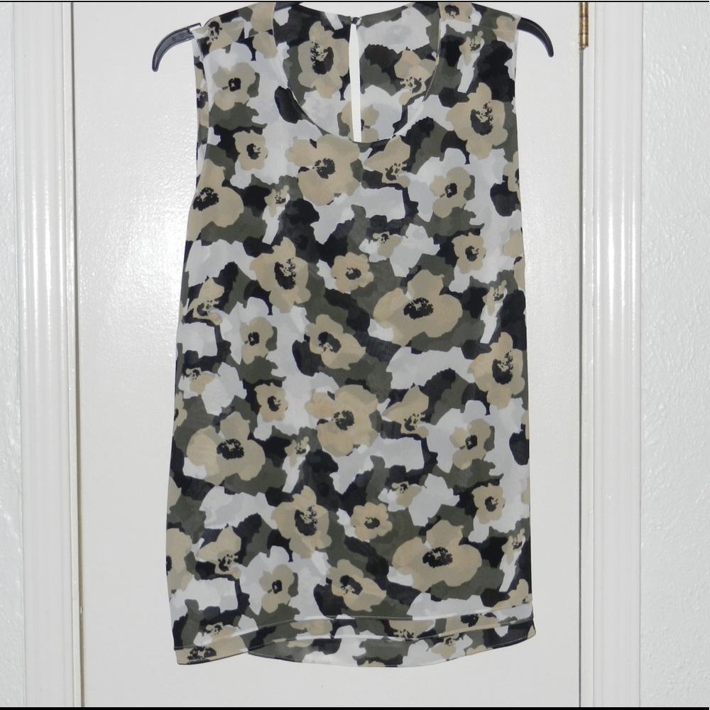 Women’s Camouflaged Top - size 2X